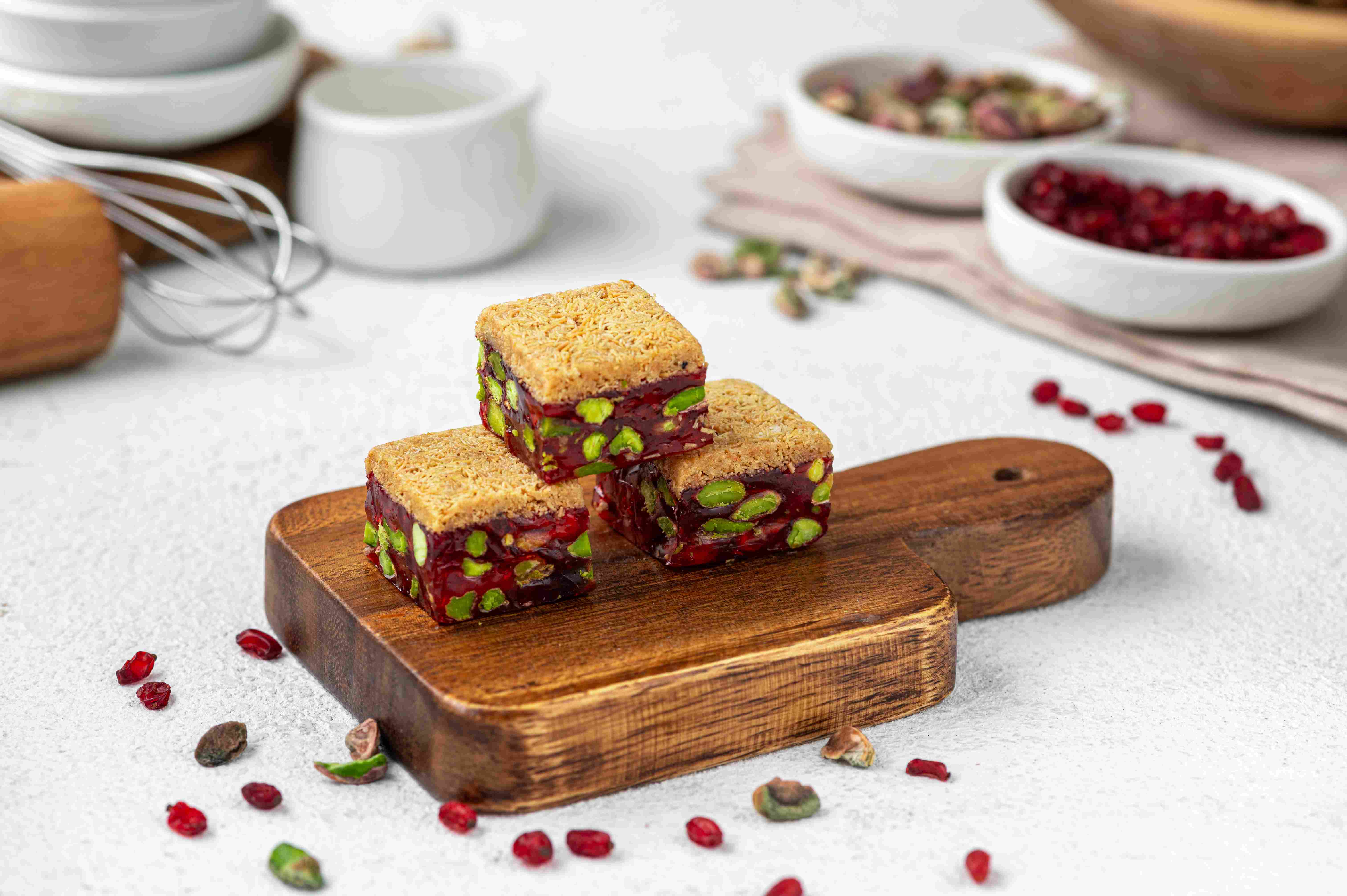 راحة رمان كنافة مربعة
